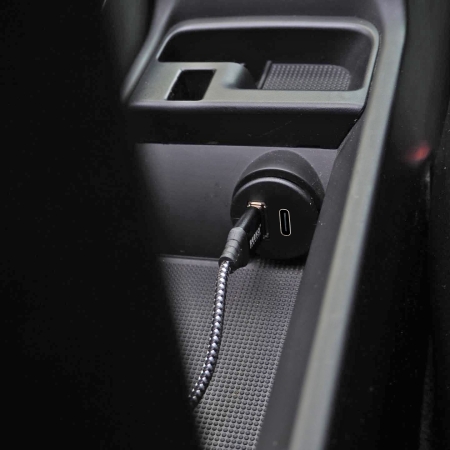 AMPIRE USB-A/USB-C Verlängerungskabel mit Einbaubuchse und Halterung (XUD060C)