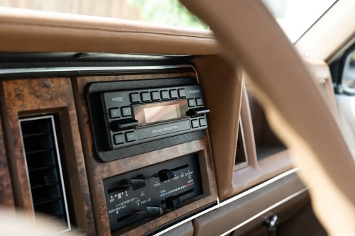 RETROSOUND Displayeinheit Grand Prix