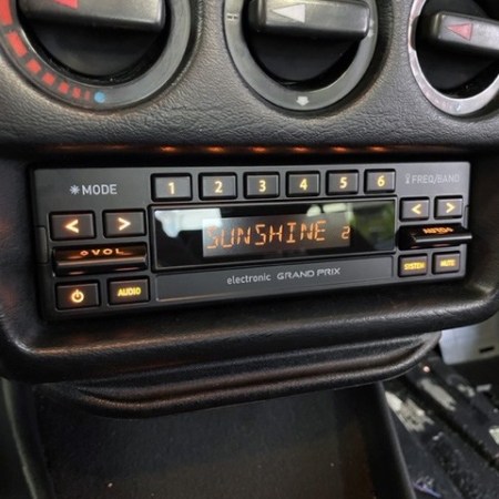 RETROSOUND Displayeinheit Grand Prix