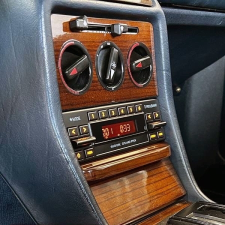 RETROSOUND Displayeinheit Grand Prix