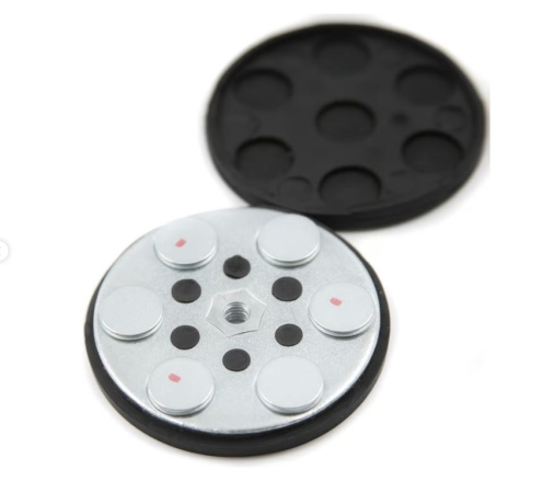 Neodym-Magnetsystem Ø 66 mm schwarz gummiert mit Innengewinde, hält ca. 25 kg