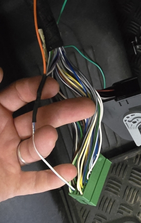 LFB Fiat Ducato ab 04/2021 ISO/Mini ISO mit Telefonfunktion unterstützung