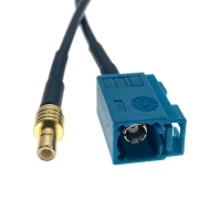 ProdukbeschreibungSMB Stecker au...