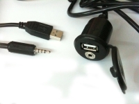 USB- AUX-EINGANG  KABELLÄNGE 1M